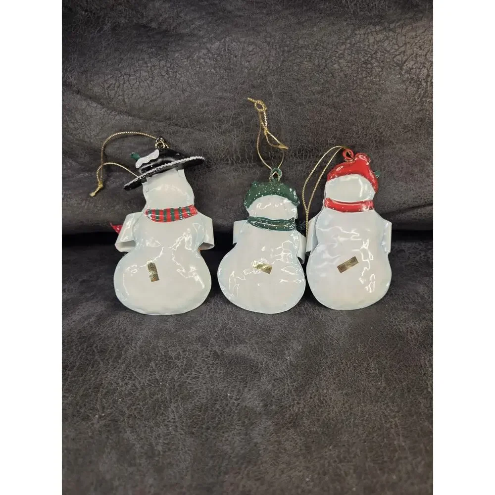 Vintage Painted Tin Snowman Christmas Ornaments Set 3 Baskets Folk Art Primitive